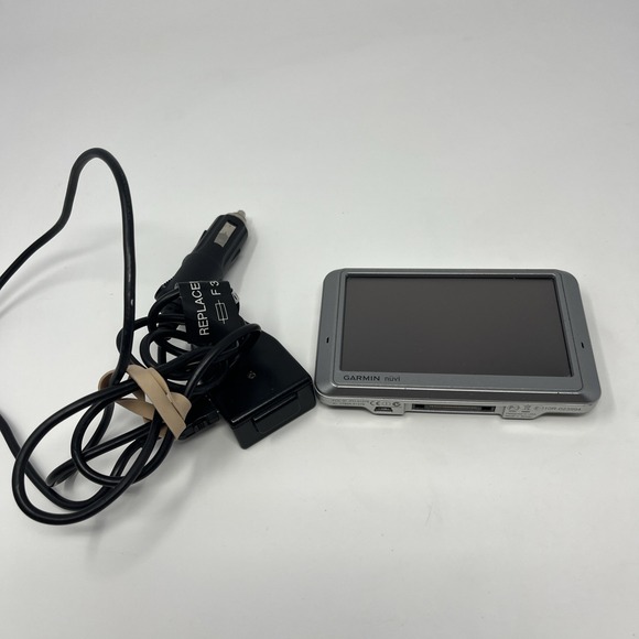 GARMIN NUVI 750 GPS Personal Travel Assistant Bundle Tested - Picture 1 of 8